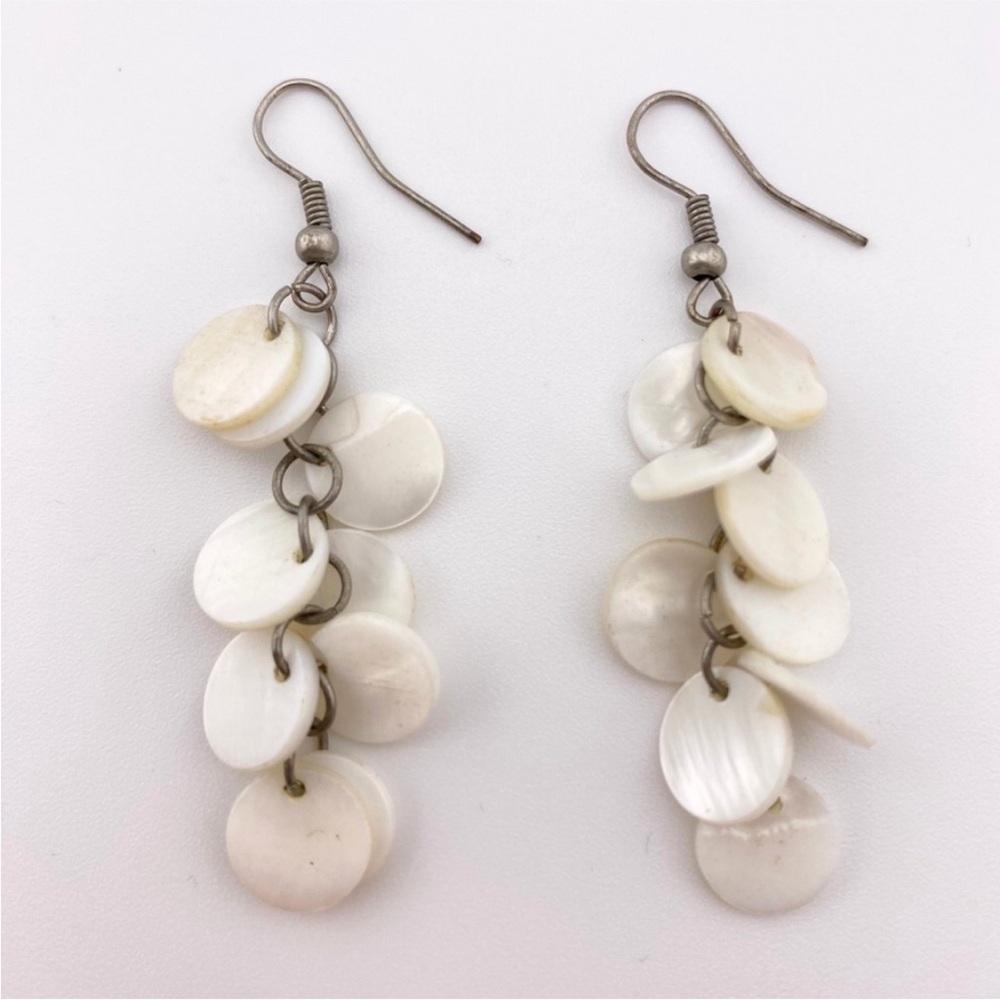 5/$20 White Circles Dangle Earrings - Picture 2 of 6